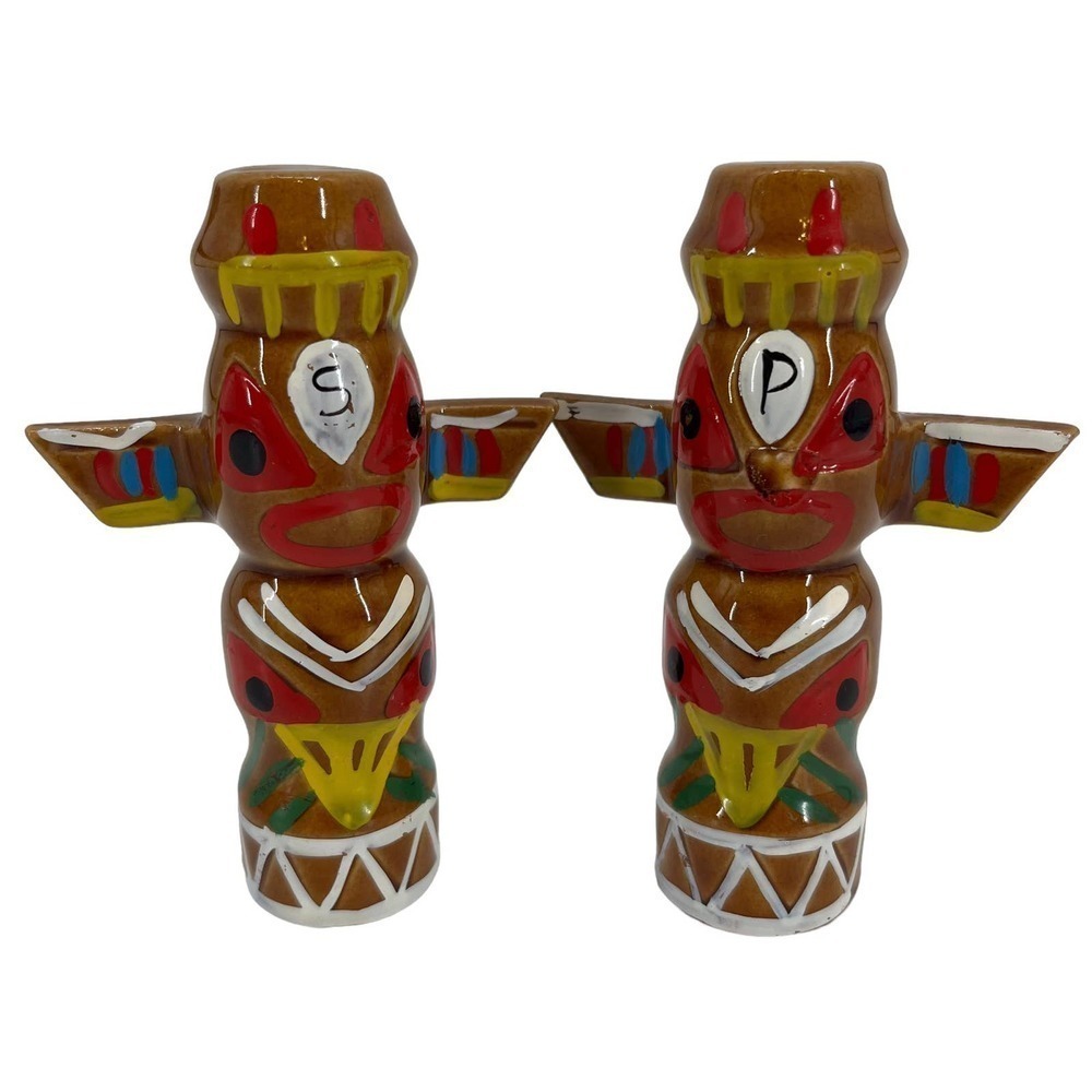 Vintage Salt & Pepper‎ Shakers Totem Pole Native American Ceramic